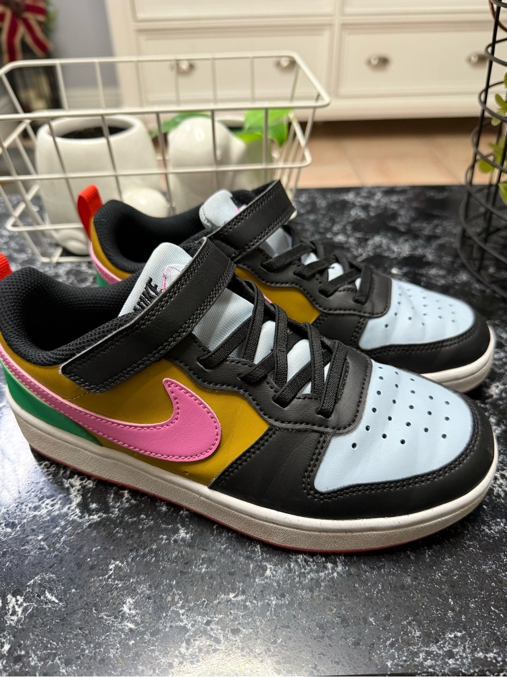 Nike Kids Low-Top Sneakers in Light Blue, Pink & Yellow